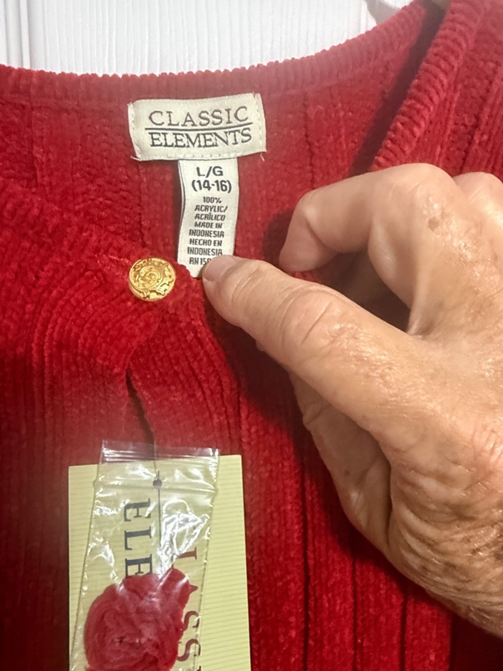 Classic Elements Red Ribbed Cardigan with Gold Buttons - Picture 2 of 4